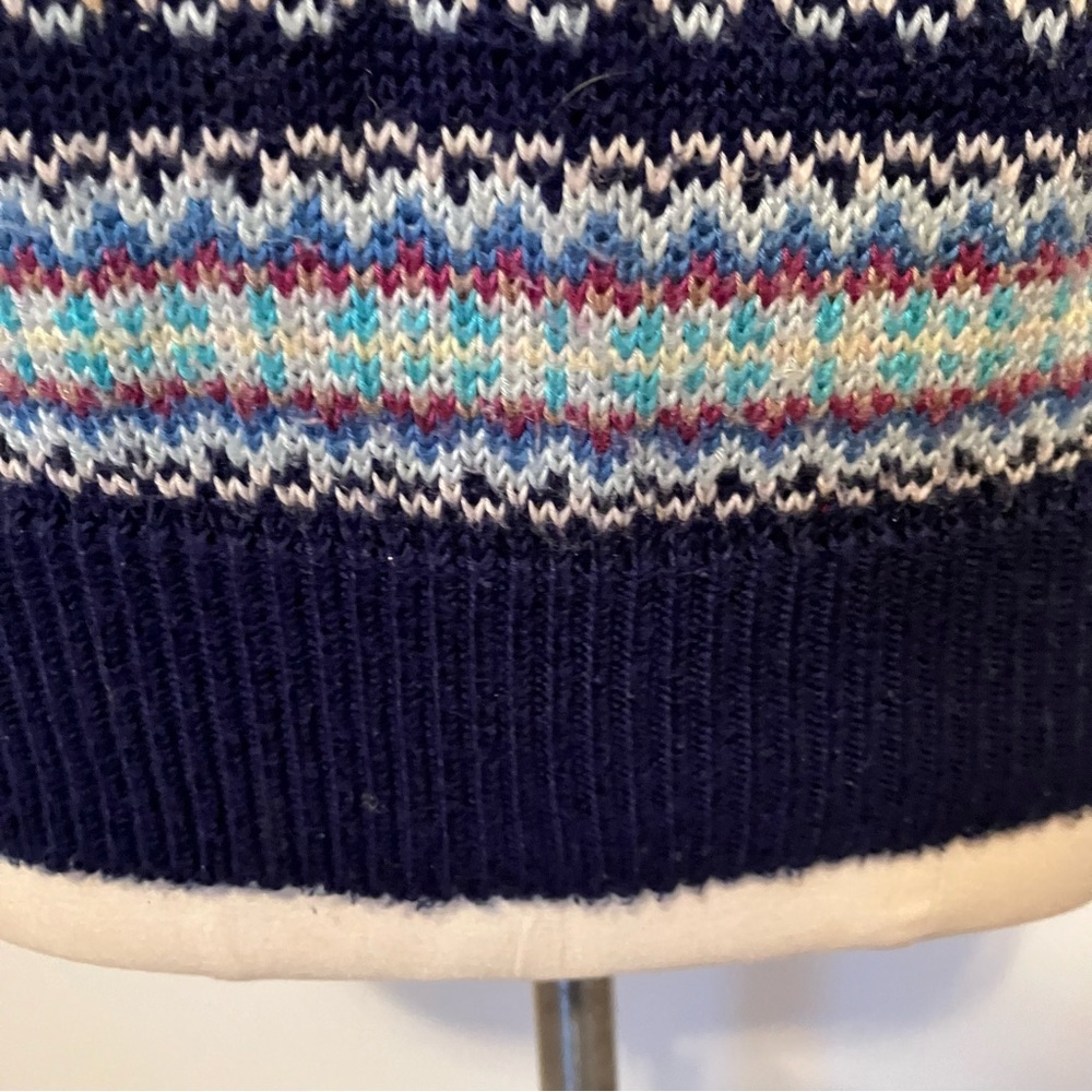 VTG Women’s 99s Fair Isle Sweater Vest Size M Navy Preppy Cottage V-neck Y2K - Picture 3 of 7